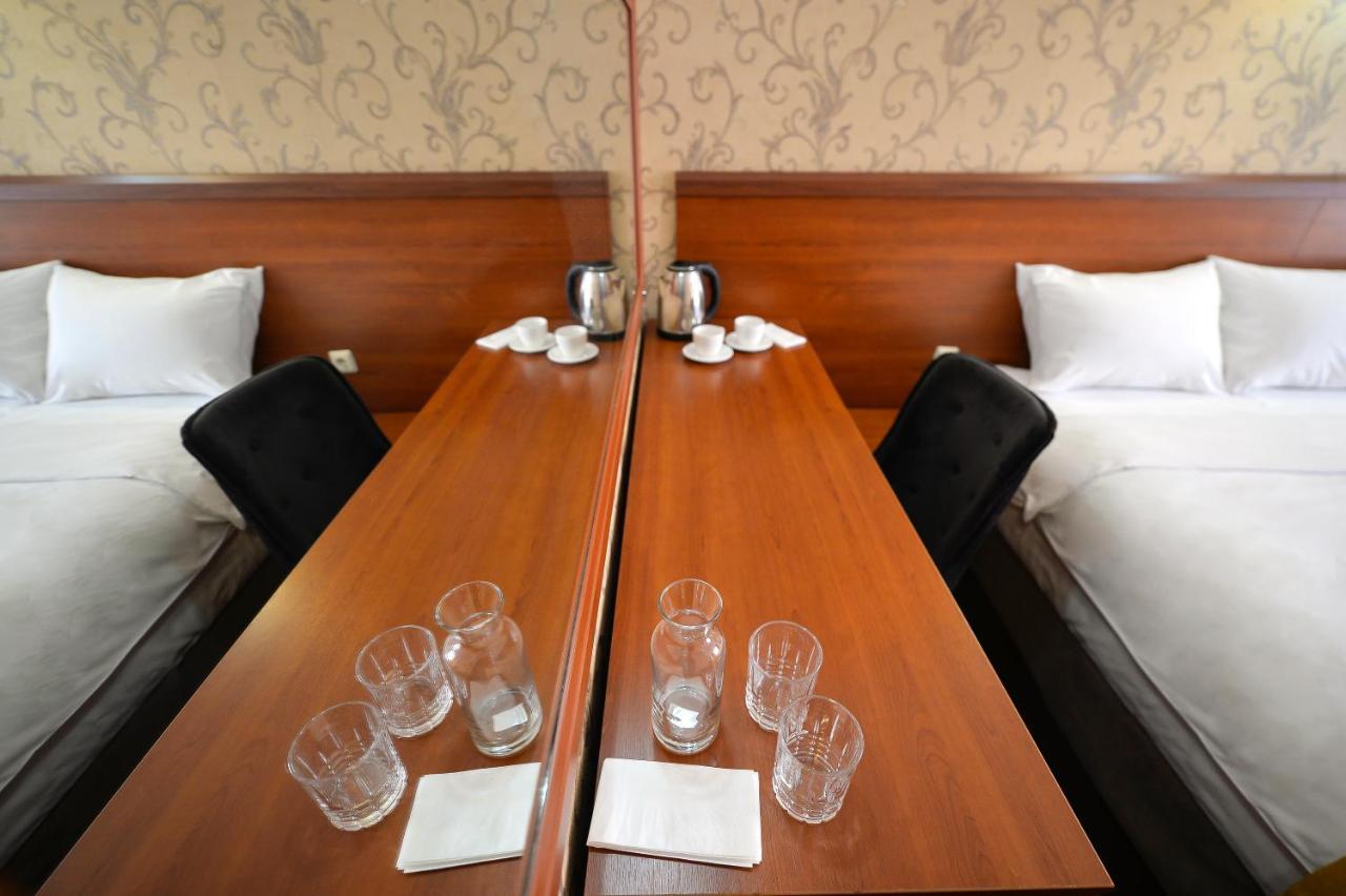 Aura Boutique Hotel Batoemi Kamer foto
